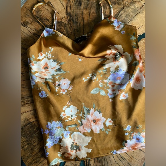 3ena Floral Cowl Neck Satin Cami - Picture 6 of 6